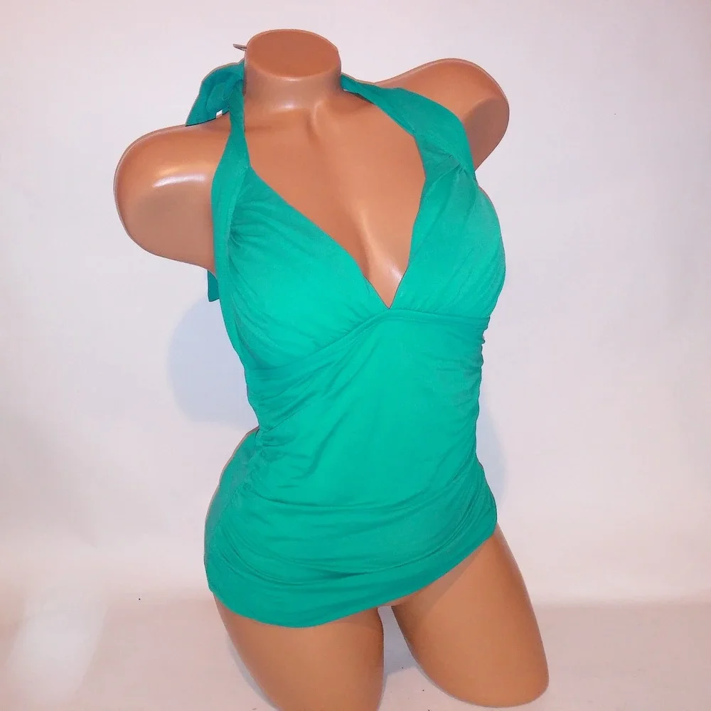 La Blanca Swim Tankini Top Size 8 Teal Halter Lightly Lined Wireless